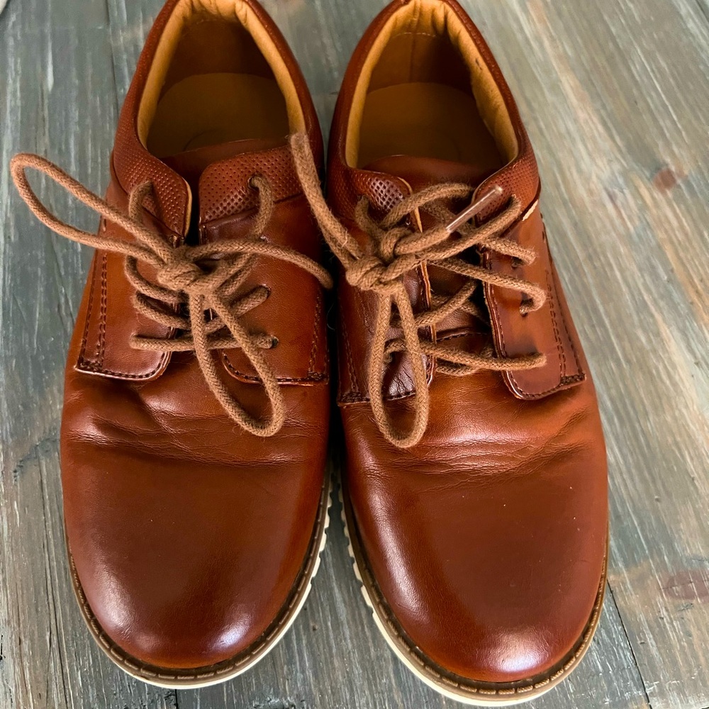 Boys dress shoes